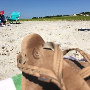 rainbow flip flops worn for only 1 month